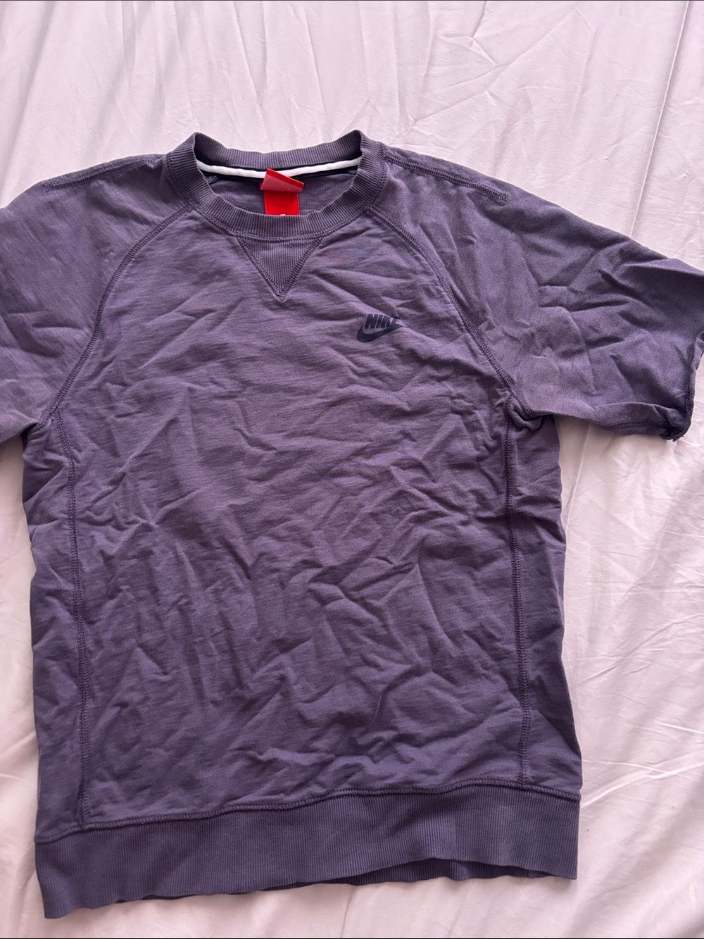 Nike Men's Short-Sleeve Crew Sweatshirt in Purple